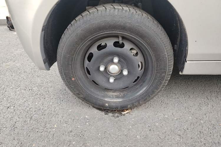 Used Neomor D02 2023 120km Flatbed Comfort Version Exterior 4