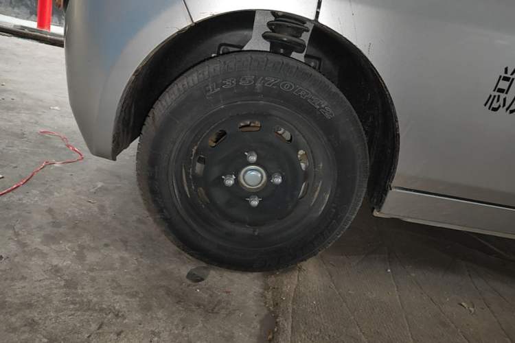 Used Neomor D02 2023 120km Van Comfort Version Exterior 4
