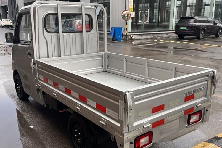 Used Neomor D02 2023 120km Standard Cab Version Exterior 5