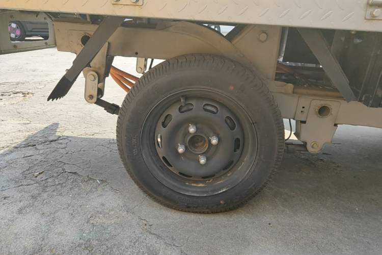 Used Neomor D02 2023 120km Flatbed Comfort Version Exterior 5