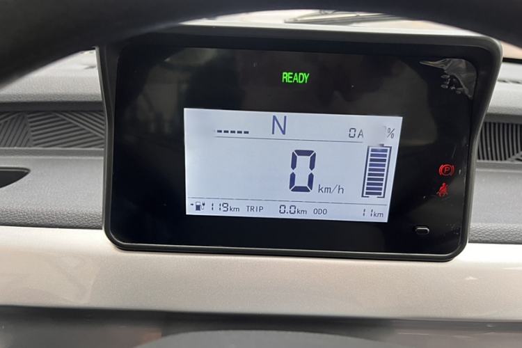 Used Neomor D02 2023 120km Van Comfort Version Interior 2