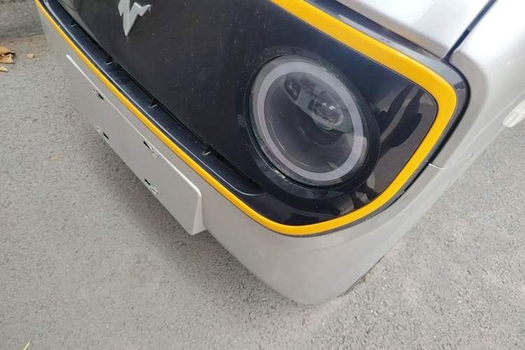Used Neomor D02 2023 120km Van Comfort Version Left Front Headlight