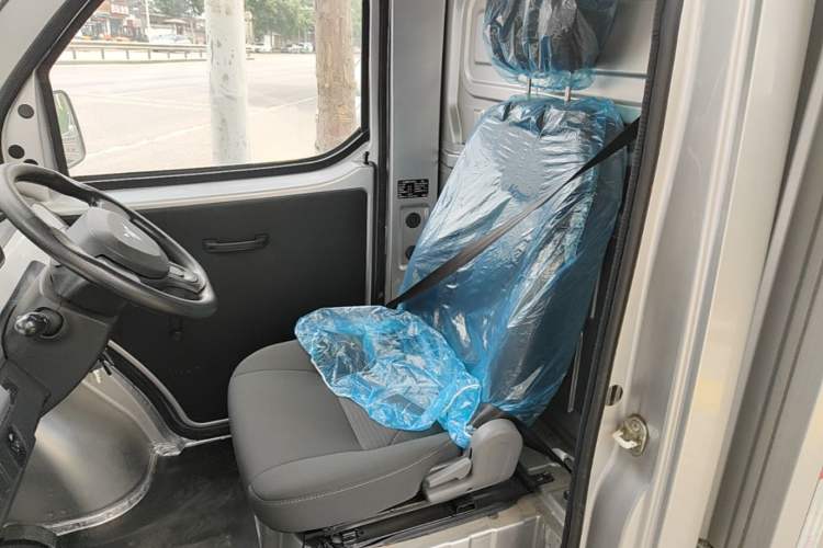 Used Neomor D02 2023 120km Van Comfort Version Left Rear Seat
