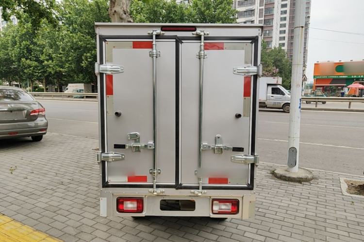 Used Neomor D02 2023 120km Van Comfort Version Rear