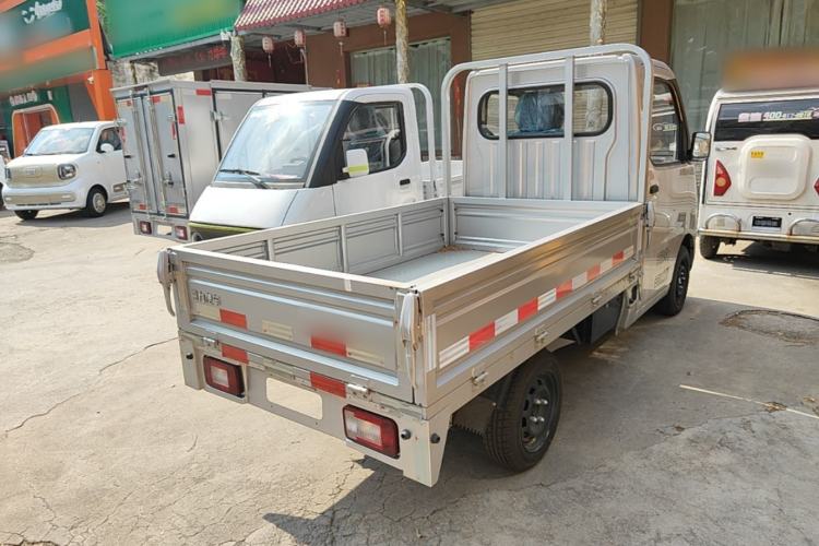 Used Neomor D02 2023 120km Flatbed Comfort Version Rear Right 45 Deg