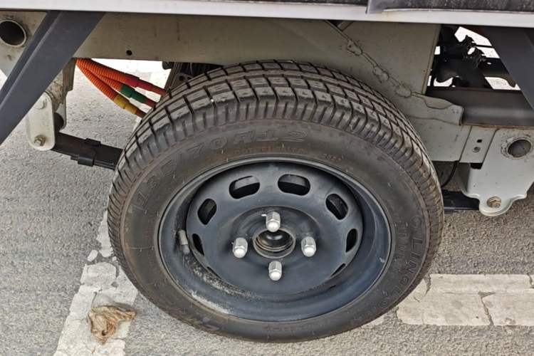 Used Neomor D02 2023 120km Van Comfort Version Right Rear Wheel Hub