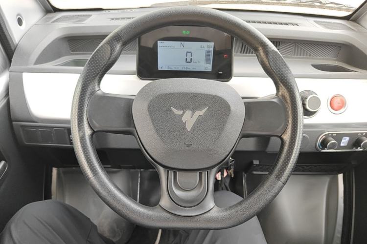 Used Neomor D02 2023 120km Van Comfort Version Steering Wheel