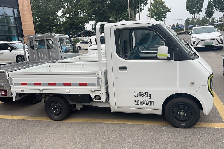 Used Neomor D02 2023 120km Flatbed Comfort Version Exterior 2