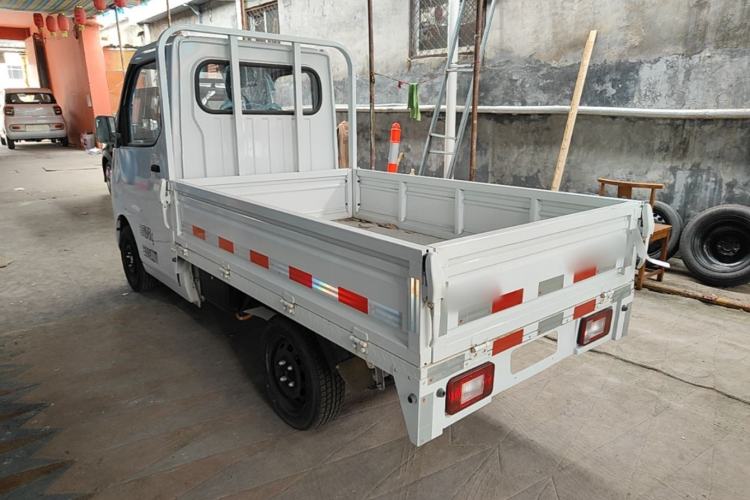 Used Neomor D02 2023 120km Flatbed Comfort Version Exterior 2