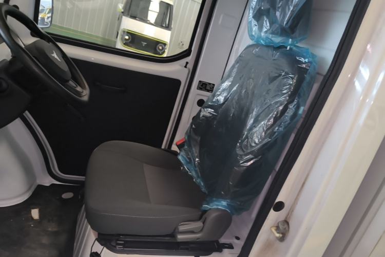 Used Neomor D02 2023 120km Van Comfort Version Left Front Seat
