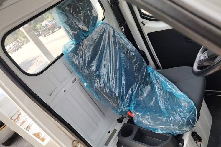 Used Neomor D02 2023 120km Flatbed Comfort Version Right Front Seat