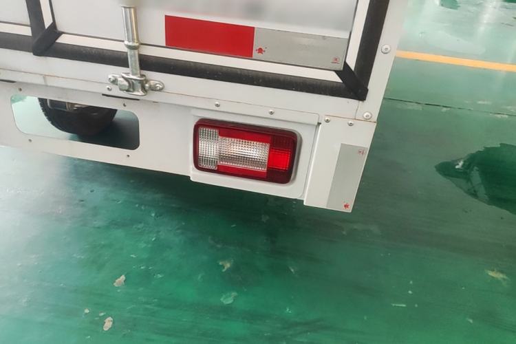 Used Neomor D02 2023 120km Van Comfort Version Right Rear Taillight