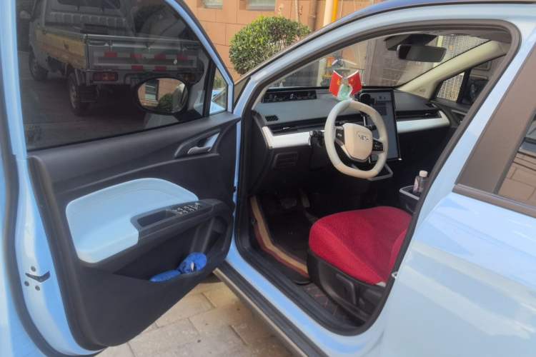 Used NETA AYA 2023 318 Lite Driver Seat