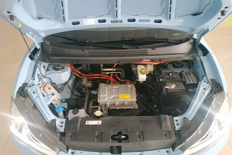 Used NETA AYA 2023 401 Engine Bay