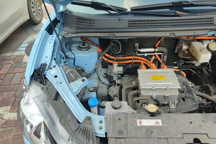 Used NETA AYA 2023 318 Lite Engine Bay Right