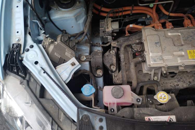 Used NETA AYA 2023 401 Lite Engine Bay Right
