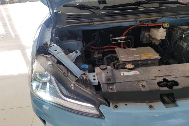 Used NETA AYA 2023 401 Lite Engine Bay Right