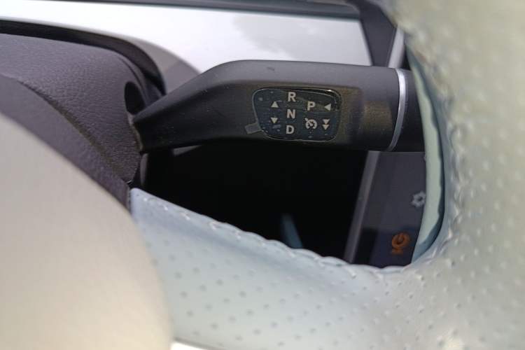Used NETA AYA 2023 401 Lite Gear Lever