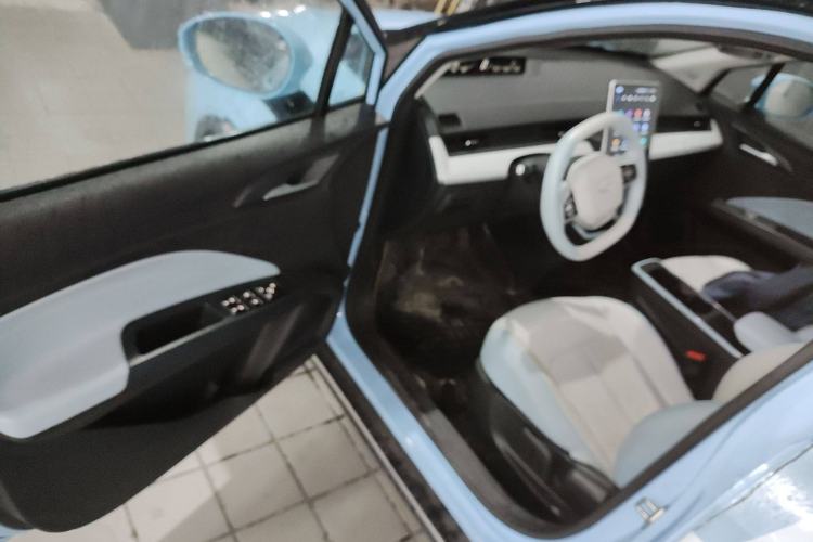 Used NETA AYA 2023 401 Interior 3