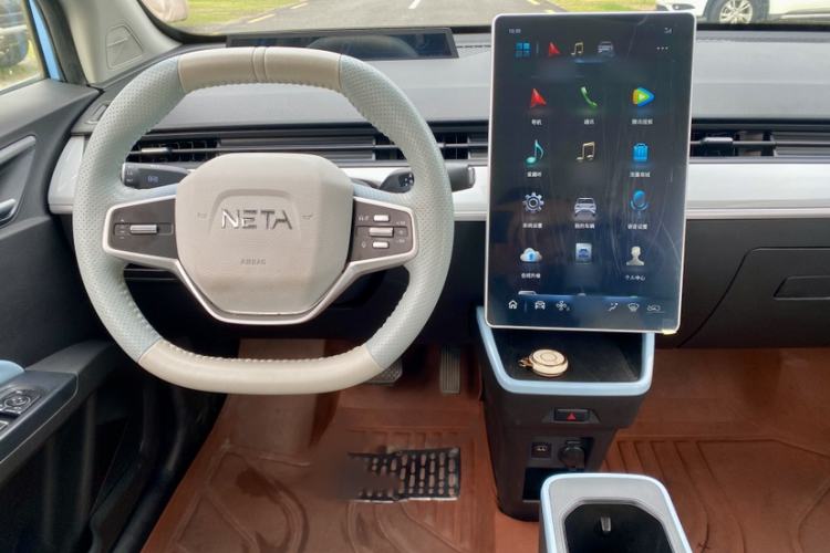 Used NETA AYA 2023 401 Lite Interior 4