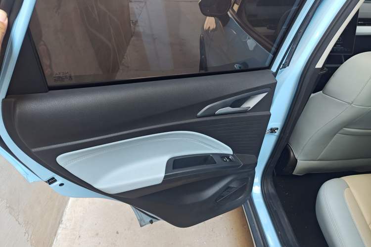 Used NETA AYA 2023 401 Lite Interior 8
