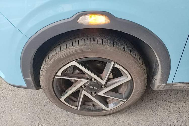 Used NETA AYA 2023 401 Left Front Wheel Hub