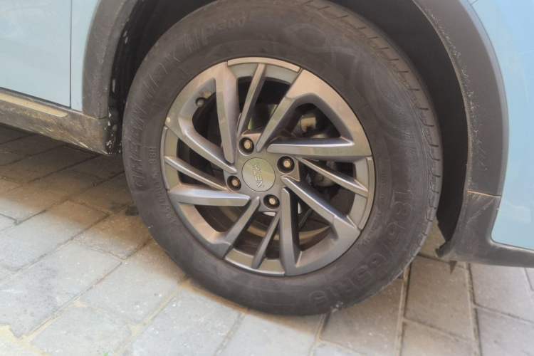 Used NETA AYA 2023 318 Lite Right Front Wheel Hub