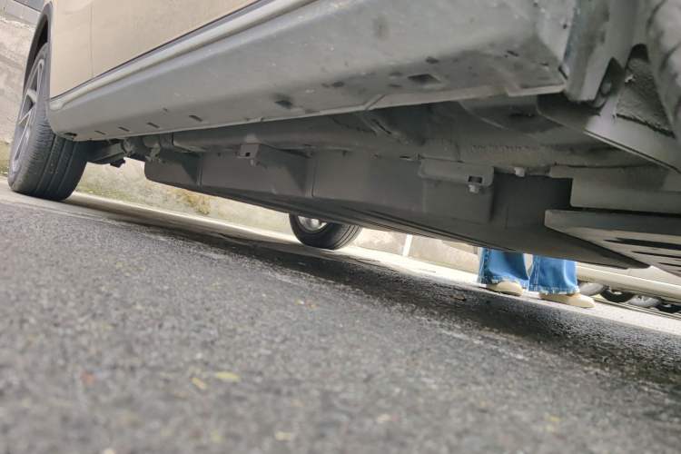 Used NETA AYA 2023 401 Chassis Front Right