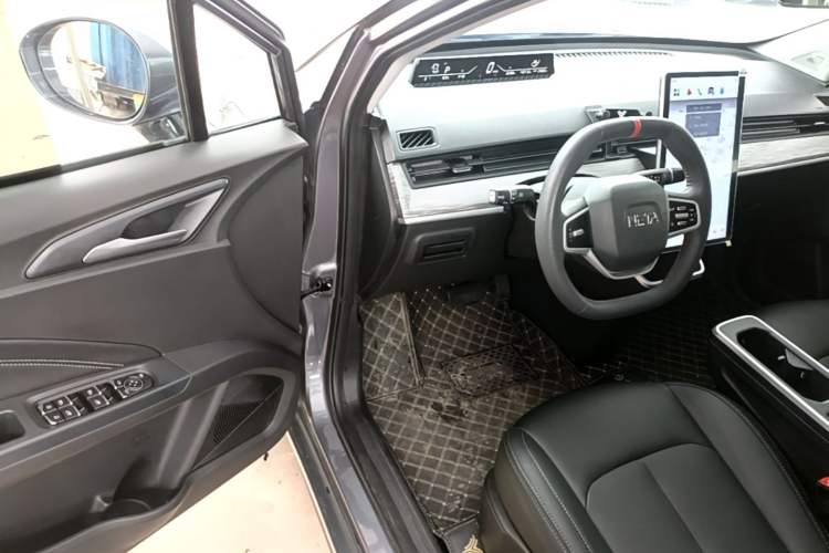 Used NETA AYA 2023 401 Lite Driver Seat