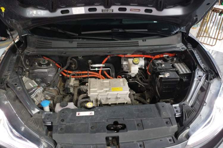 Used NETA AYA 2023 401 Engine Bay