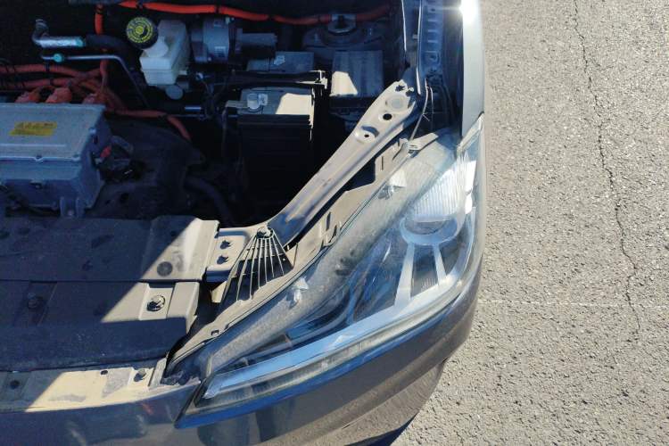 Used NETA AYA 2023 318 Lite Engine Bay Left