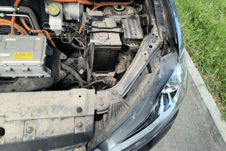 Used NETA AYA 2023 401 Lite Engine Bay Left