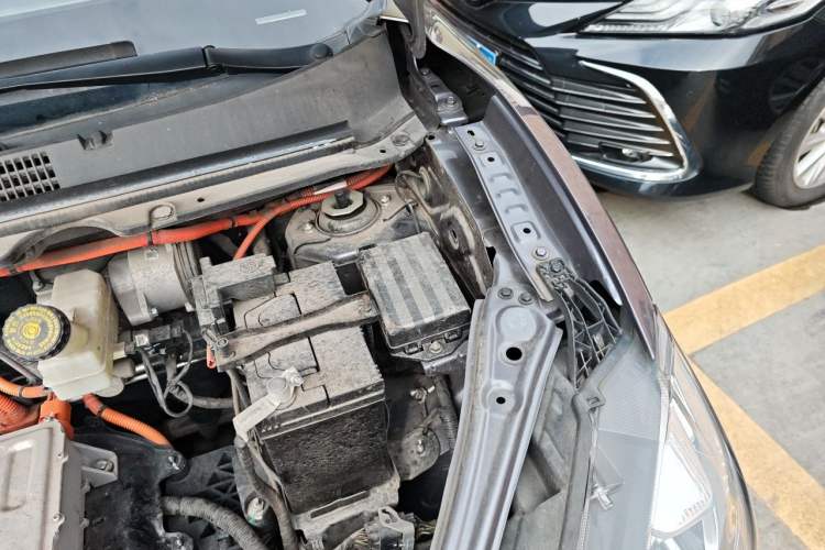 Used NETA AYA 2023 Revised Version 401 Lite Engine Bay Left