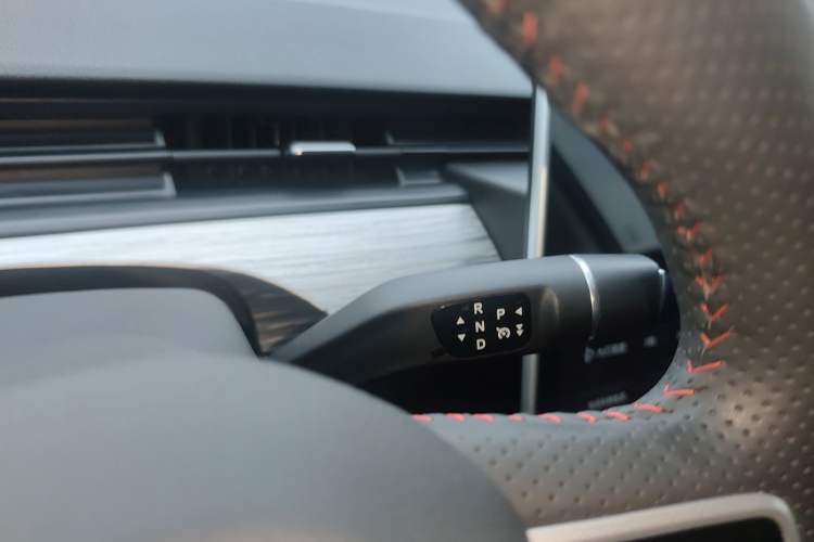 Used NETA AYA 2023 401 Lite Gear Lever