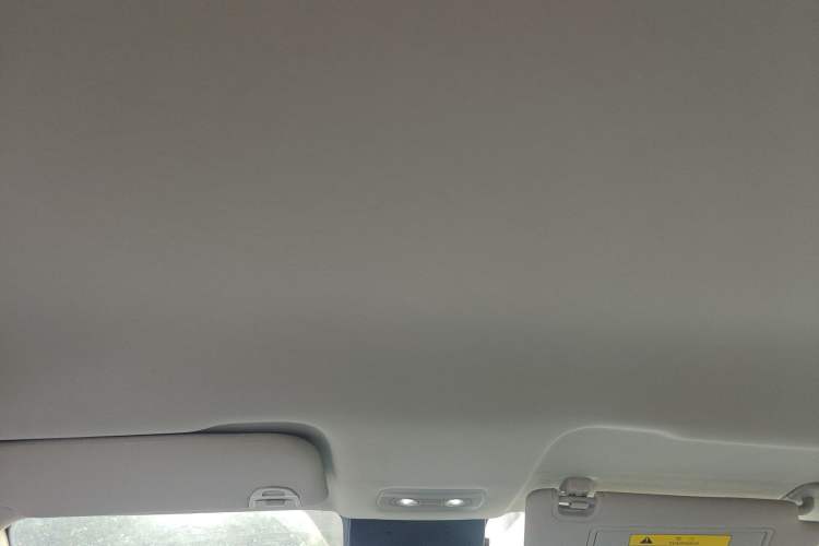 Used NETA AYA 2023 318 Lite Headliner