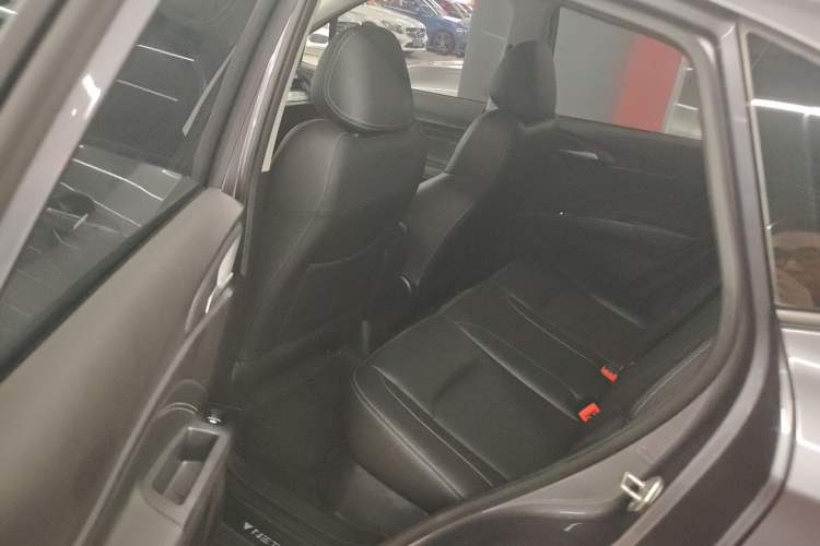 Used NETA AYA 2023 318 Lite Interior 2