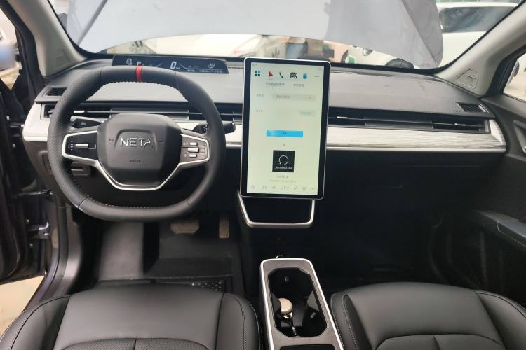Used NETA AYA 2023 318 Lite Interior 3
