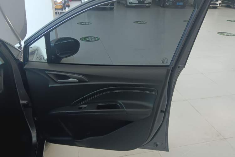 Used NETA AYA 2023 318 Lite Interior 5