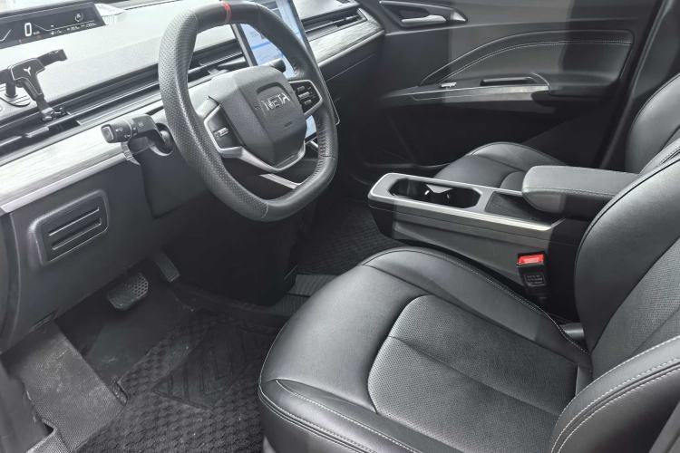 Used NETA AYA 2023 318 Lite Interior 7