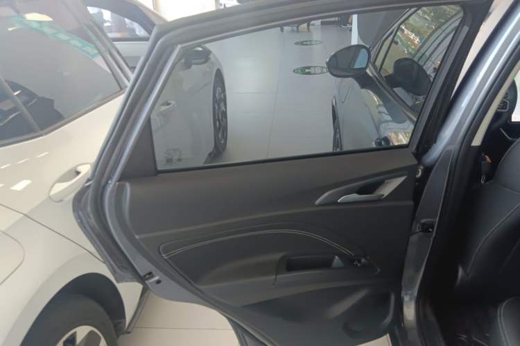 Used NETA AYA 2023 318 Lite Interior 8