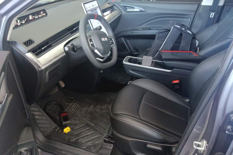 Used NETA AYA 2023 318 Lite Left Front Seat
