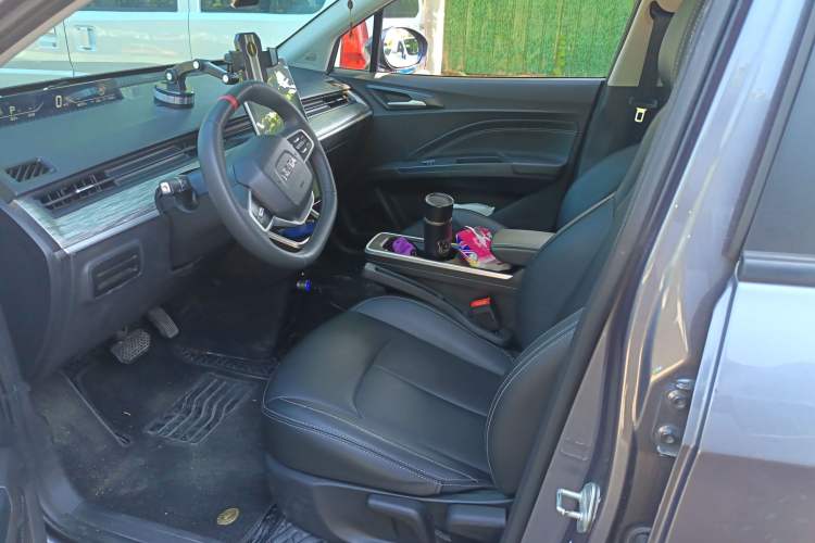 Used NETA AYA 2023 Revised Version 401 Lite Left Front Seat