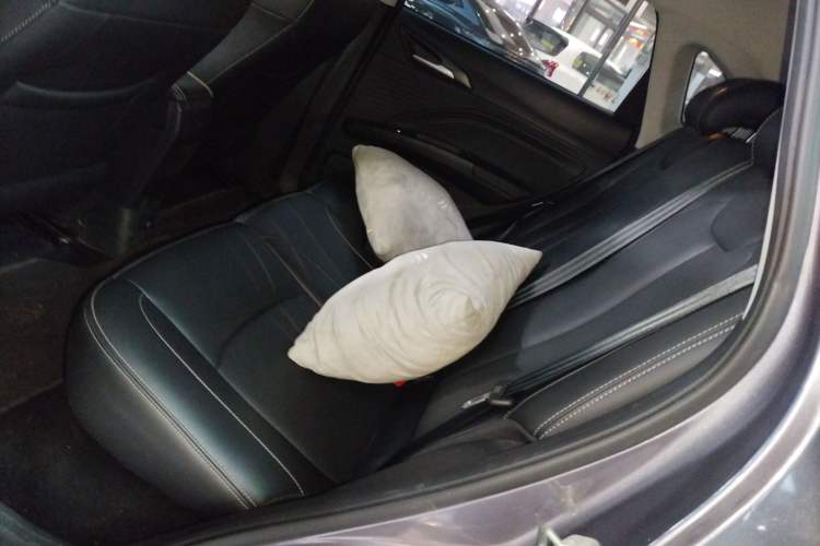 Used NETA AYA 2023 401 Left Rear Seat