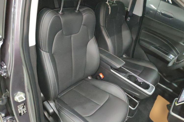 Used NETA AYA 2023 318 Lite Right Front Seat