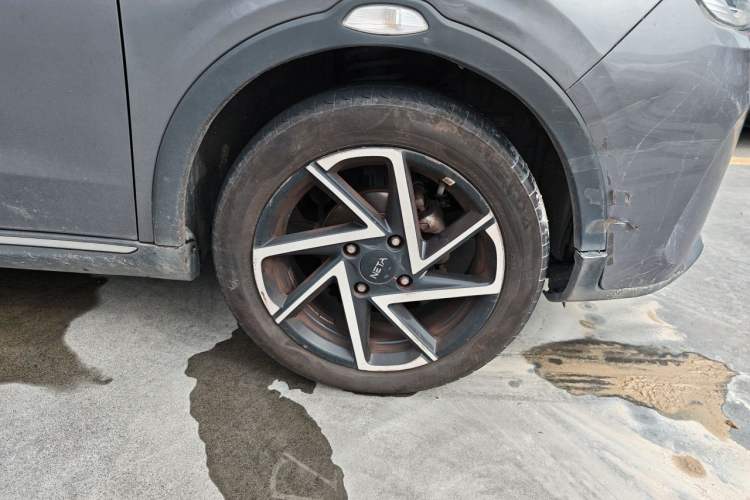 Used NETA AYA 2023 Revised Version 401 Lite Right Front Wheel Hub