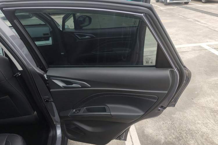 Used NETA AYA 2023 401 Lite Right Rear Door Interior