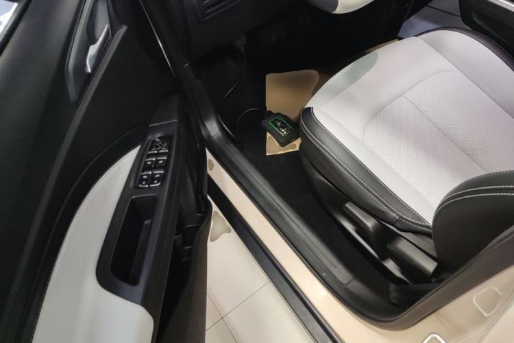 Used NETA AYA 2023 401 Lite Driver Seat