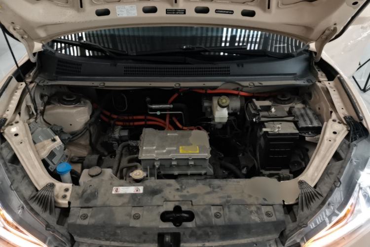 Used NETA AYA 2023 401 Engine Bay
