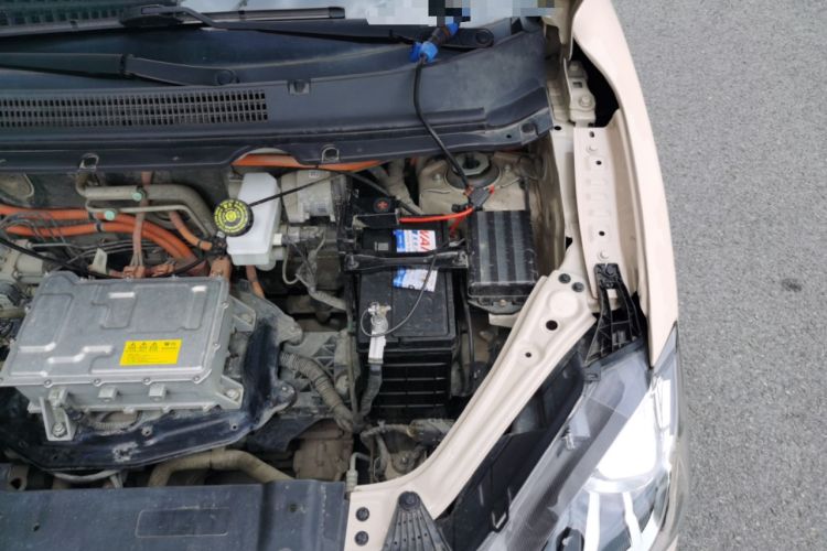 Used NETA AYA 2023 401 Lite Engine Bay Left