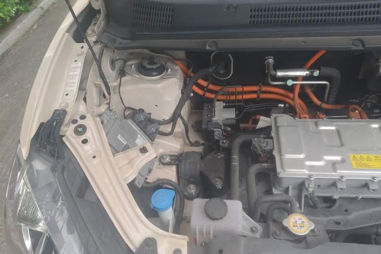 Used NETA AYA 2023 401 Lite Engine Bay Right